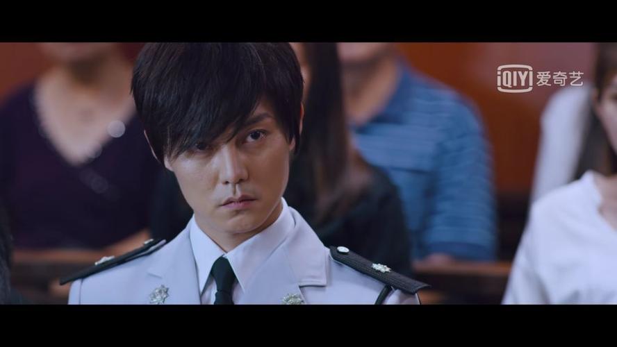 无证之罪后最硬核探案剧翟天临尹正上演与敌同行