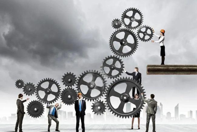 抢钱的时代,如何提升自己的竞争优势,让自己早日实现财务自由?