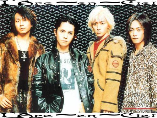 成立于1991年,其队名《l'arc～en～ciel》是一句法文,直译为"