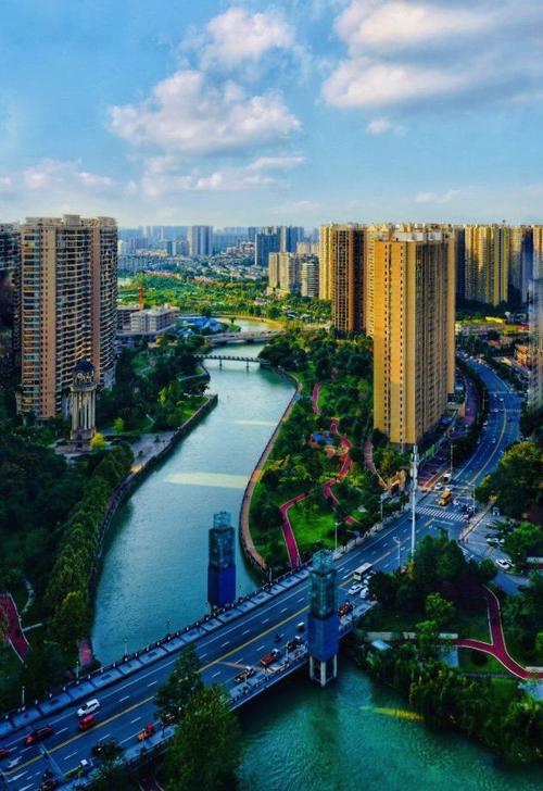 成都温江区幸福美好观察团来了 首批41名观察员正式"上岗"