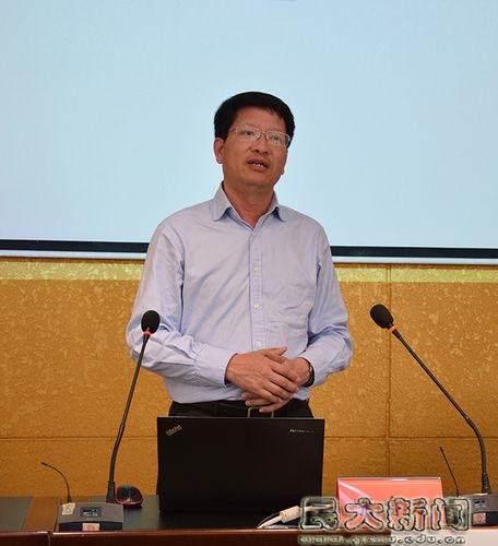 西南大学张自力教授赴我校作学术报告