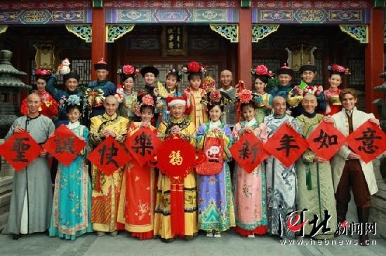 琼瑶博客曝光新《还珠》剧照 白色圣诞节气氛悄然进剧照(图) (16/16)