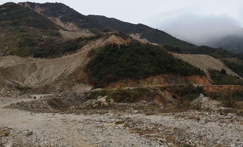 再访岿美山钨矿