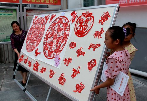 略阳本土瑰宝一剪纸艺术