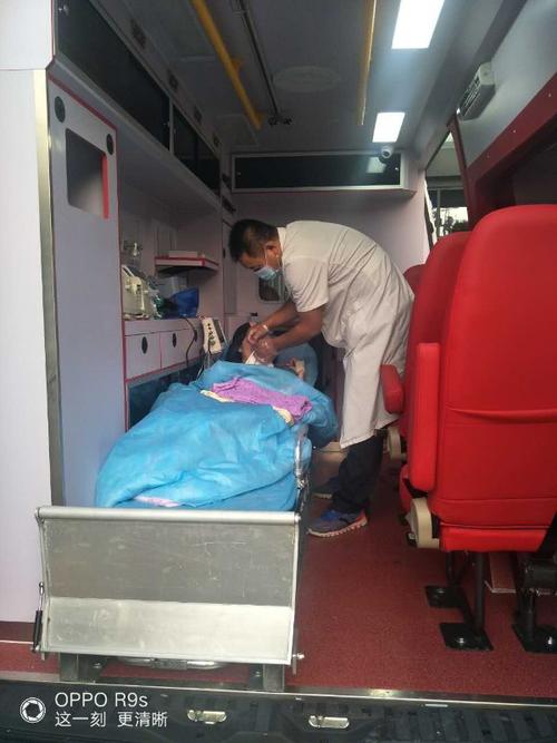 安达医疗救护车队,专业提供救护车长途护送各种病伤员