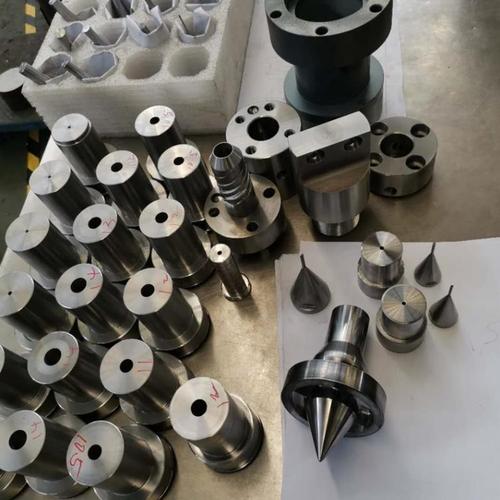 挤出模具口模芯模报价单腔口模芯模批发勇进祥