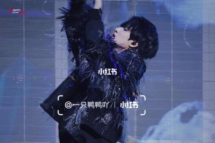 严浩翔的高清壁纸图_严浩翔_壁纸_素材_壁纸