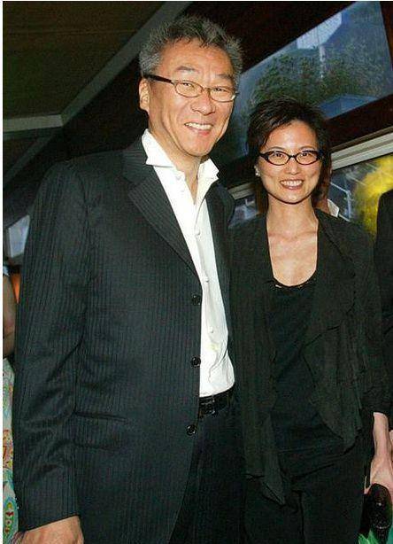 杨德昌和彭铠立叶童vs陈国熹李心洁vs彭顺相恋期间,彭顺和双胞胎弟弟