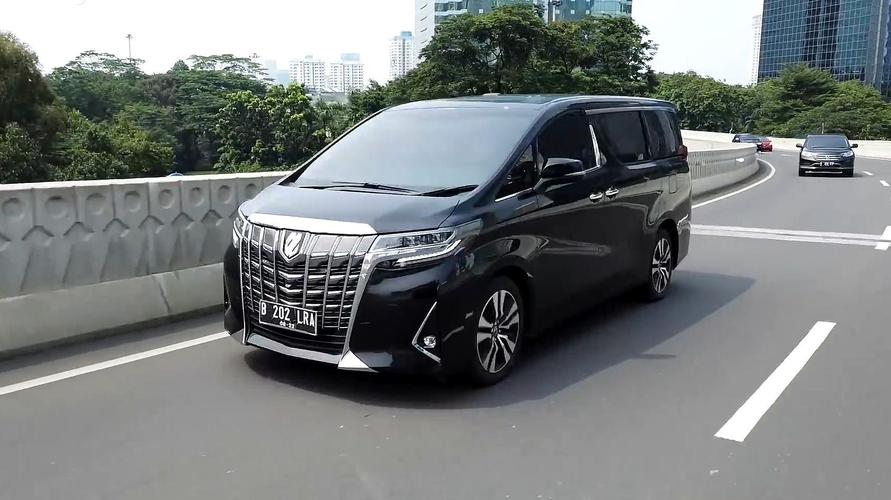 香港人怎么那么喜欢埃尔法埃尔法车