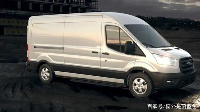 福特汽车公司宣布推出全电动客货车,它将作为2022年