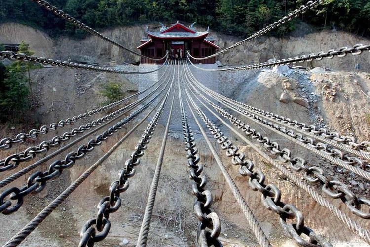 石达开来到大渡河时为何不像红军一样抢夺泸定桥从泸定桥过河