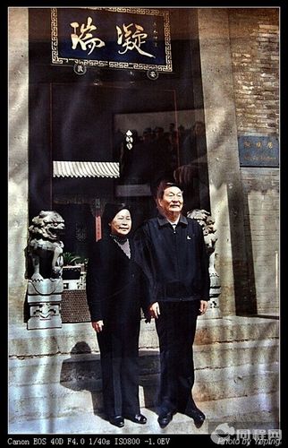晋中行:灵石王家大院