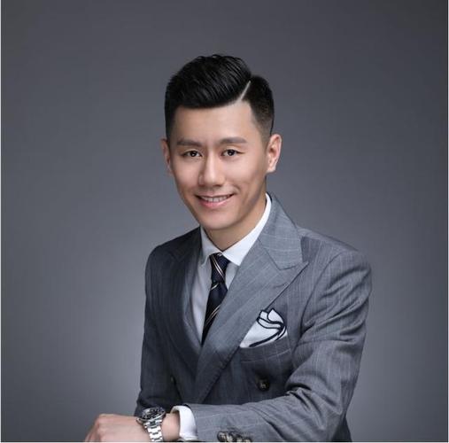 会长 cfp 国际金融理财师  cpb 认证私人银行家 广东广播电视台股市