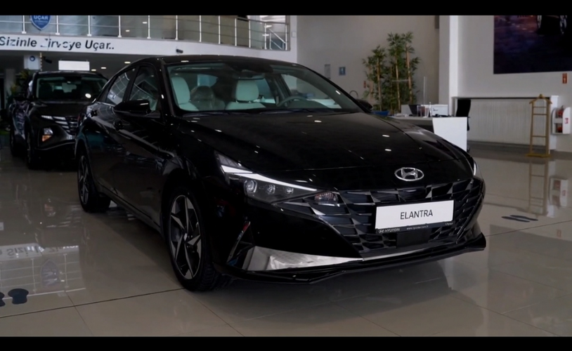 2022款现代伊兰特