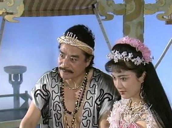 商纣王达奇与傅艺伟因吻戏冷战一个月如今86岁在异国享晚年