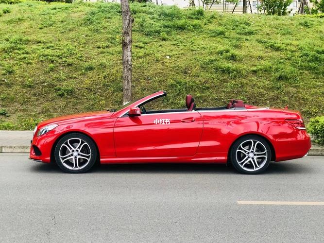 最新到店15年奔驰e260敞篷 两门四座软顶敞篷 自动泊车 悬挂软硬调节