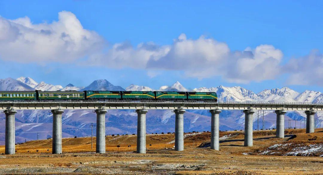 复兴号,拉萨河,拉日铁路