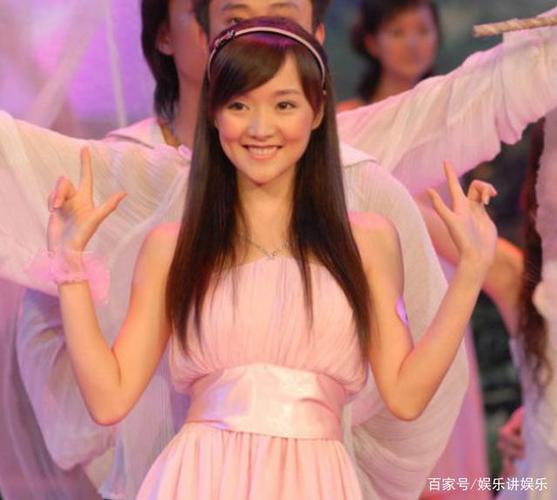 "紫菱之争"中的失败者,贩卖童年借此敛财的魔仙小蓝——廖景萱