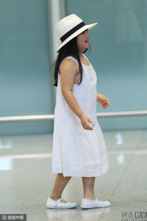 王诗龄胖出新高度尽显萌态