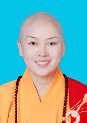 从时尚走向阿弥陀佛:明道法师的出家故事