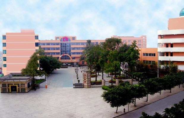 成都市温江中学实验学校