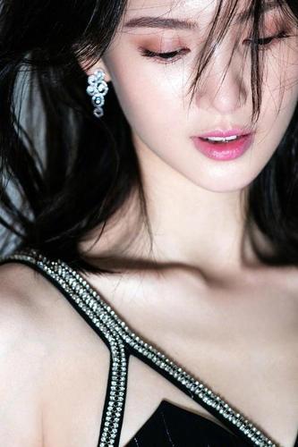 妩媚性感女星金晨美图