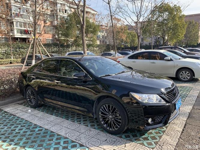 7代凯美瑞黑武士改装