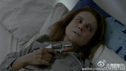 《行尸走肉第六季》第八集剧情分析:摩根为何击倒卡罗尔?(图)