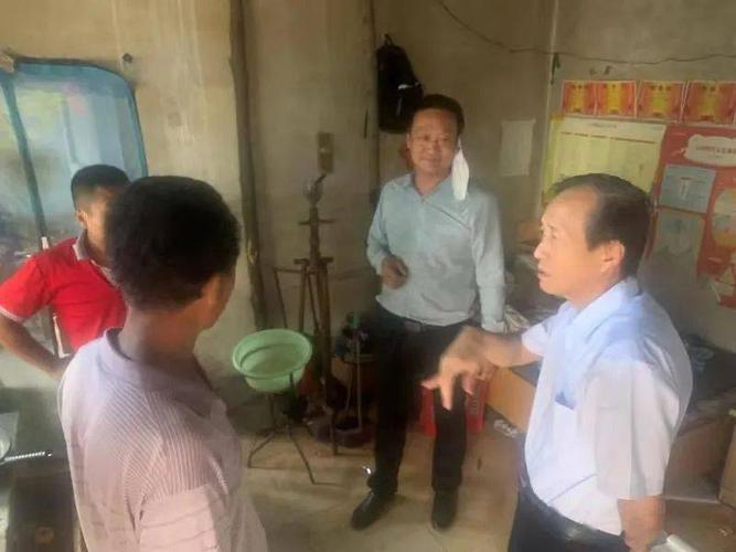 【访万家帮万企解万难】局领导带头深入信都区西黄村镇开展"访万家"