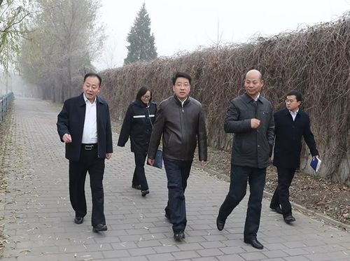 2018年11月14日,顺义区委书记高朋采取"四不两直"方式检查河长制工作