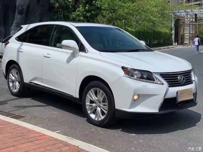 雷克萨斯rx450h,外观更加凶悍,车身线条充满战斗力