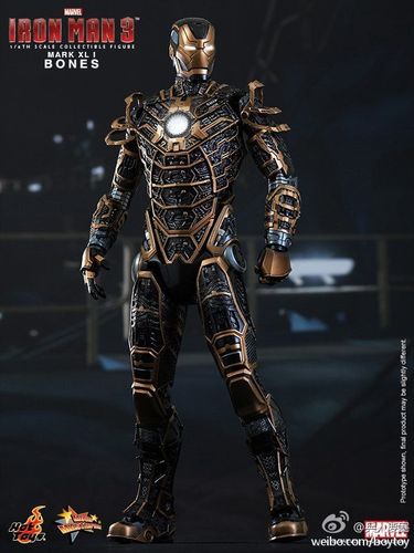 马克41 "碎骨"(个人称呼o(∩_∩)o) (图为hottoys模型) 马克41是