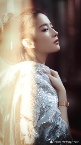 刘亦菲侧颜真的好优越哟,谁不说一句造物主的杰作呢?