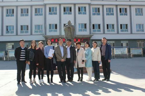 砥砺前行 追求卓越——哈密市第八中学开学剪影