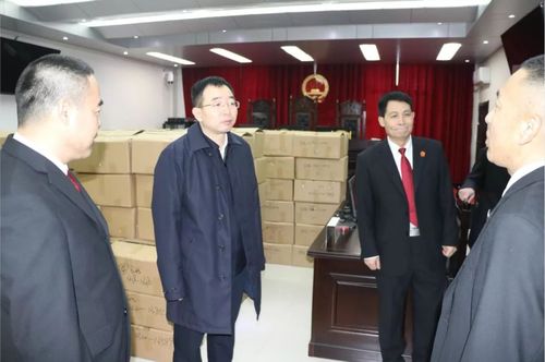 榆林市委政法委书记一行开展春节走访慰问