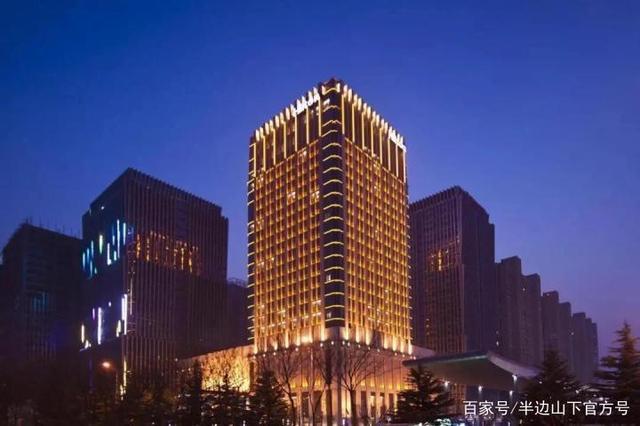 南京金奥费尔蒙酒店 必住理由:南京河西cbd,标杆型酒店,泳池