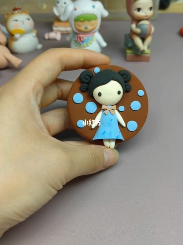 粘土小女孩_粘土_我的粘土世界_兴趣爱好_手工