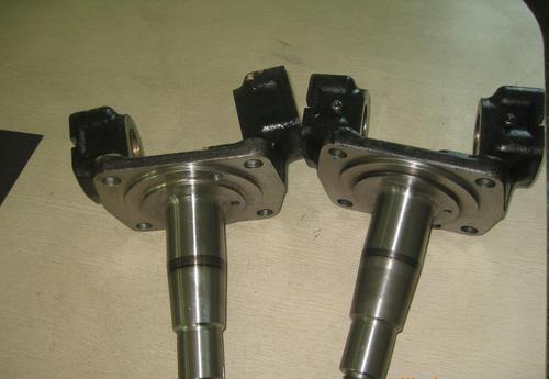 汽车转向节的作用是什么