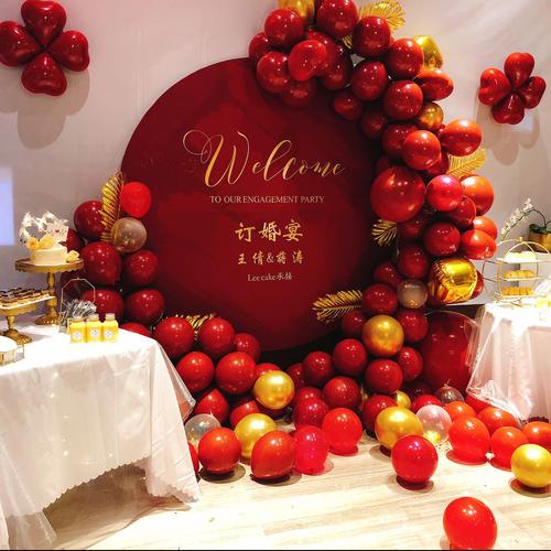 网红订婚婚宴婚礼现场布置装饰背景墙kt迎宾气球