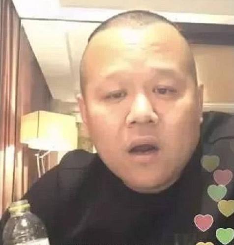 快手公认5大人傻钱多的土豪,流氓三金上榜,第一刷了千万后破产!