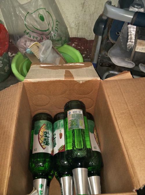 买了一箱雪花啤酒打来箱子发现少了一瓶,怎么维护自己的权利