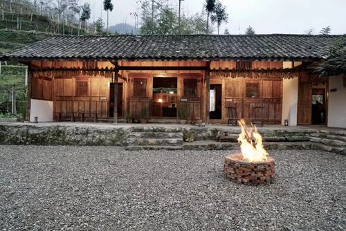 《梦改4》收官,围合结构重塑历史文化社区,以史向新再现川式民居风貌