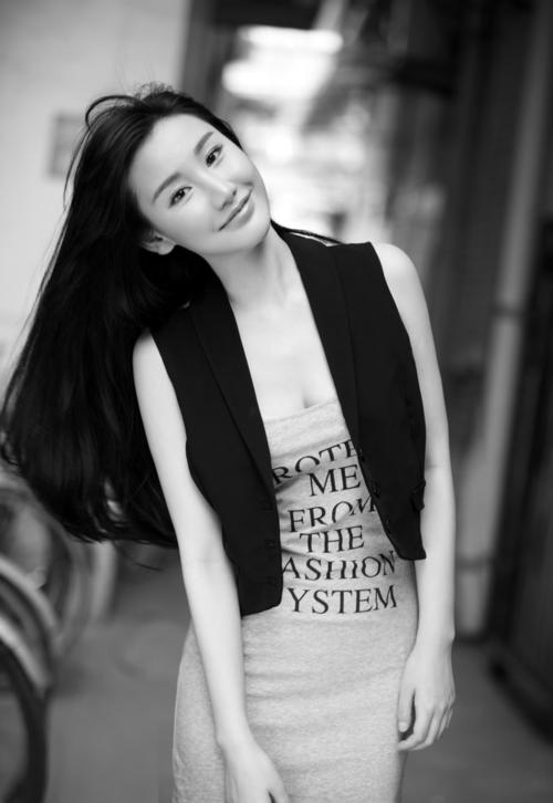 窈窕淑女,丹唇外朗——演员刘璐佳!