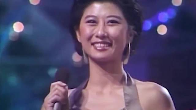叶倩文的60岁#叶倩文火了多少年美了多少年,优雅的老去由心的赞叹