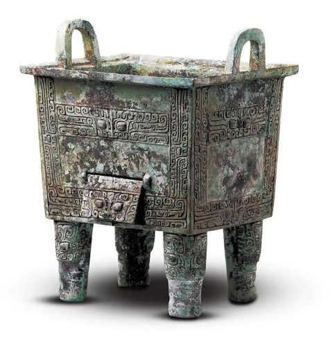 在上述所有商代遗址中,只有三星堆和吴城出土的青铜器测试数据显示