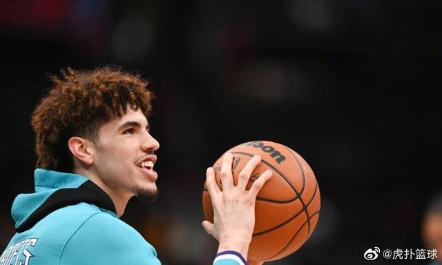 难阻失利拉梅洛鲍尔全场得到21分6篮板11助攻