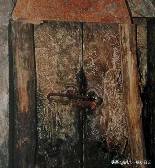 法门寺地宫打开瞬间还出土了武则天穿过的这件石榴裙