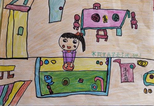 我最喜欢画画,我每天都会画一幅画,用画记录我的寒假生活.