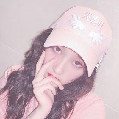 关晓彤绿洲头像