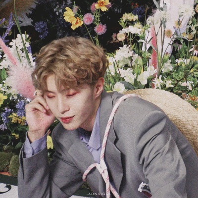 范丞丞超可爱壁纸